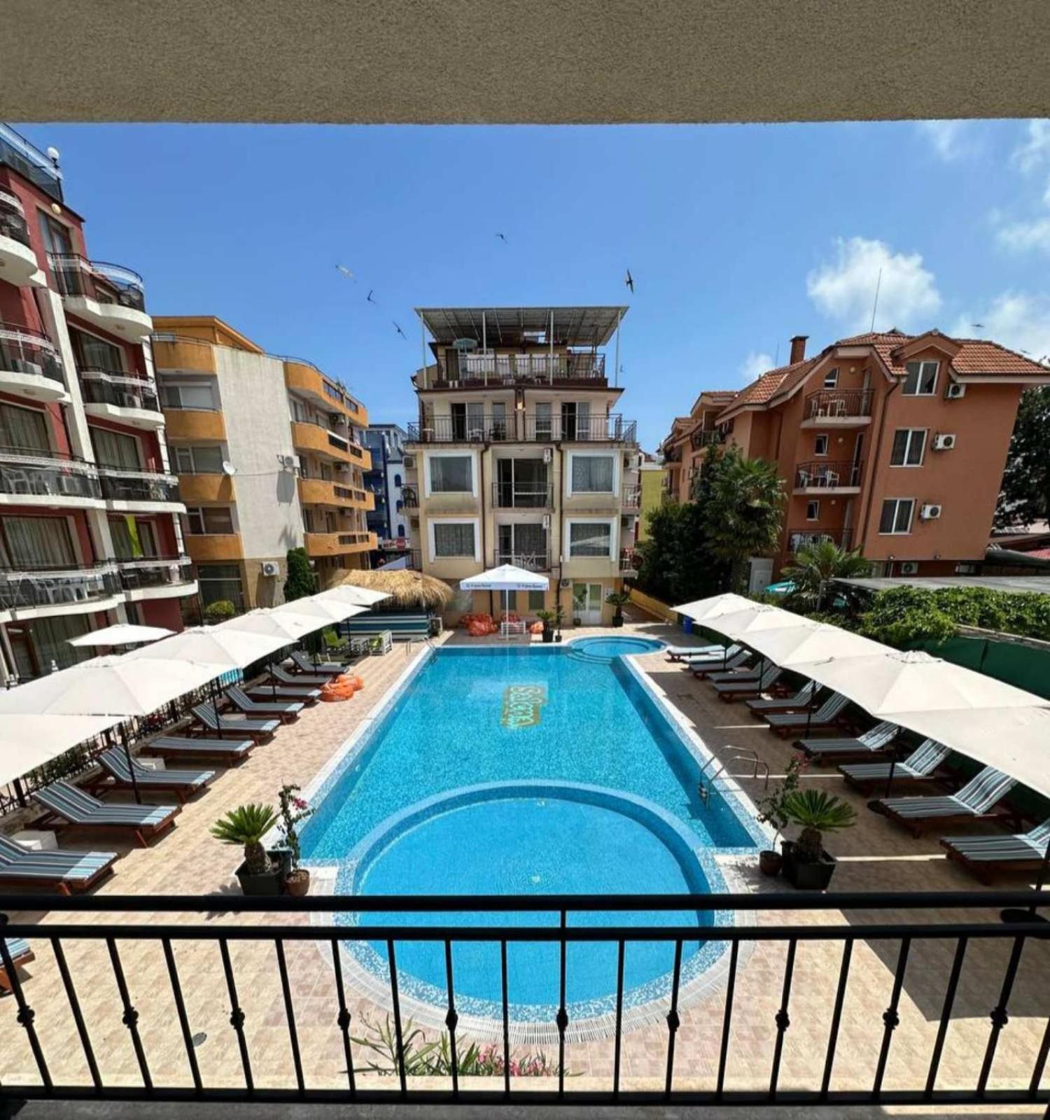 Salena Beach Hotel Primorsko Eksteriør bilde